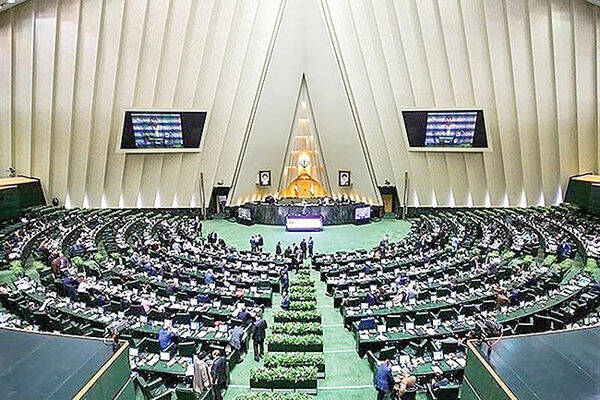 پرونده مدیران استقلال از دادستانی به مجلس رسید!